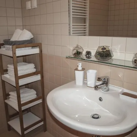 Apartman Lovor Apartment