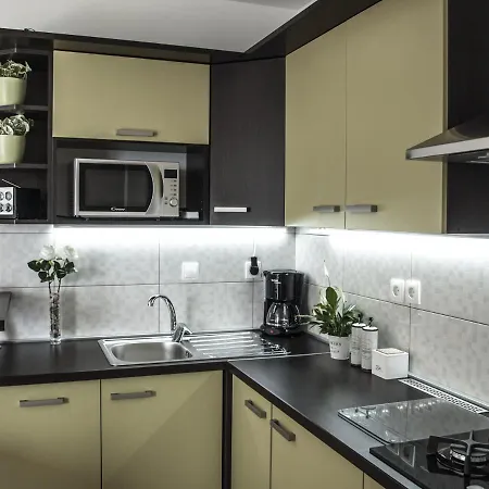 Apartment Apartman Lovor