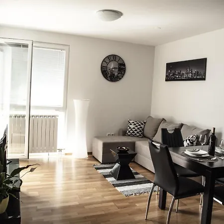 Apartman Lovor Apartment *